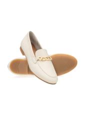 Women's cream leather moccasins with chain BUTYD-0914A-0B(W26), diagonal product view on white background.