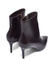 Dark brown leather stiletto ankle boots BUTYD-1122-1I(Z26). Back view diagonally against a white background.