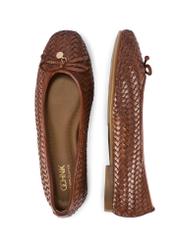 Women's brown braided ballet flats BUTYD-1249-1H(W26), product view from above on white background.