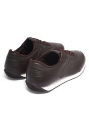 Brown leather men's sports shoes BUTYM-0566-1I(Z26), product view from the back on a light background.
