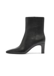 Black leather women's ankle boots BUTYD-1302-99(Z26), side view of the product on a white background.