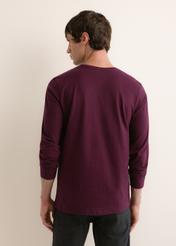 Men's burgundy cotton long-sleeve top LSLMT-0013-4D(Z26), rear view on a model. Half of the figure is visible.
