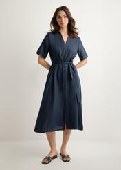 Dark navy linen midi shirt dress SUKDT-0281-7E(W26), front view of the product on the model against a light background. Full silhouette visible.