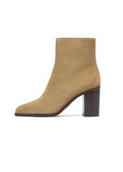 Women's suede ankle boots in beige BUTYD-1304-1B(Z26). Side view on white background-02.