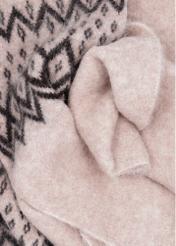 Women's wool scarf SZADT-0228-1J(Z26), close-up front view of the product on a white background.
