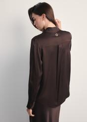 Chocolate women's shirt KOSDT-0172-90(Z25), back view of the product on the model. Half of the silhouette visible.