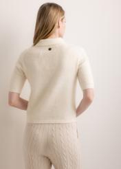Cream-colored fine-knit polo sweater BLUDT-0221-0B(Z26), back view on a model. Half-body shot.