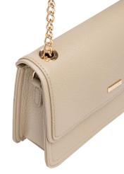 Small beige women's handbag TOREC-1015-1B(W26), close-up of the product detail, view on a white background.