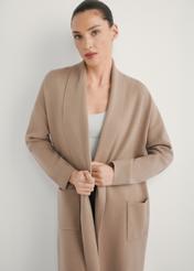 Women's camel cardigan KARDT-0041-1D(W26), front view of the product on the model. Half of the silhouette visible.