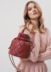 Maroon quilted women's bag TOREC-0868-49(Z23)-07