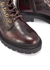 Burgundy women's croco ankle boots BUTYD-1192-90(Z25), close-up of the product detail on a white background.