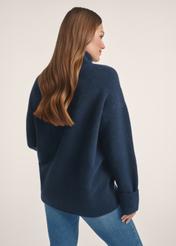 Navy blue women's turtleneck SWEDT-0249-68(Z25), product visible from the back on the model, half of the silhouette visible.