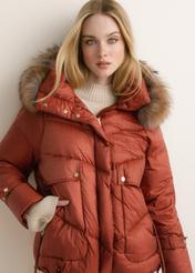 Women's rust-colored jacket with natural insulation (model KURDT-0619-3D(Z26)); front view on a model, showing the upper half of the figure.