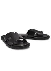 Black leather men's flip-flops BUTYM-0535-99(W26), diagonal product view on a white background.