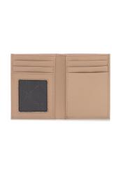 Small beige leather women's wallet PORES-0947-81(W25), view of the inside of the product on a white background.