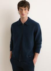 Men's dark navy wool-blend sweater KARMT-0007-7E(Z26); front view of the product on a model, showing half of the figure.