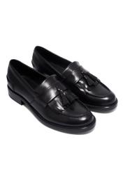 Women's leather moccasins with tassel BUTYD-1295-9F(Z26), diagonal product view on white background.