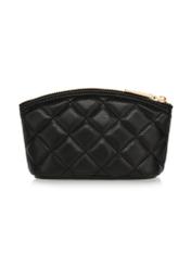 Black quilted women's cosmetic bag TOREC-0935-99(W24)-02