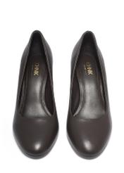 Women's dark brown leather pumps BUTYD-1307-1I(Z26). Front view on a white background.