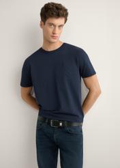 Men's navy blue T-shirt TSHMT-0120-7E(W26), front view of the product on the model. Half of the silhouette visible.