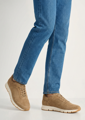 Beige suede men's shoes BUTYM-0541-1B(W26), diagonal view of the product on the model's feet.