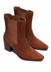 Light brown suede Chelsea boots with a block heel BUTYD-1352-1G(Z26), diagonal product view on a white background.