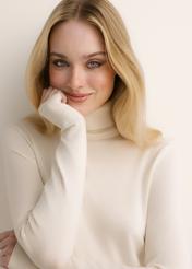 Cream women's turtleneck sweater SWEDT-0272-0B(Z26), close-up of the product detail on the model. Half of the silhouette visible.