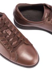 Brown men's leather shoes BUTYM-0513-89(Z25) - close-up of the product from above on a white background.