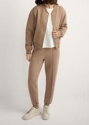 Women's leather platform shoes BUTYD-1258-0B(W26), front view of the product on the model's feet.