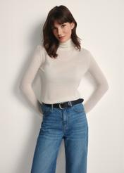 Women's cream wool turtleneck sweater SWEDT-0255-12(Z25), front view of the product on the model. Half of the silhouette visible.