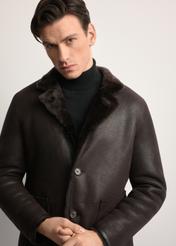 Men's brown leather sheepskin coat KOZMS-0025-3190(Z25), close-up of the product from the front on the model.