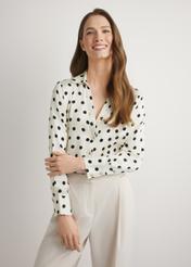 Women's cream polka dot shirt KOSDT-0155-0P(W26), front view of the product on the model. Half of the silhouette visible.