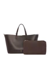 Brown women's shopper bag TOREC-1240-1H(W26), product view with cosmetic bag on white background.