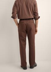 Men's brown cotton trousers SPOMT-0125-1H(Z26), product view from the back on the model. Half of the silhouette visible.