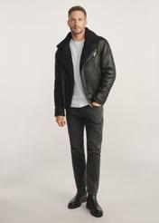 Classic black men's sheepskin coat KOZMP-0001A-99(Z24), product visible from the front on the model, the entire silhouette is visible.