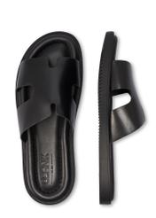 Men's black leather flip-flops BUTYM-0535-99(W26), top view of the product on a white background.