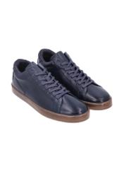 Navy blue men's leather sneakers BUTYM-0405C-7D(Z26), diagonal product view on white background.