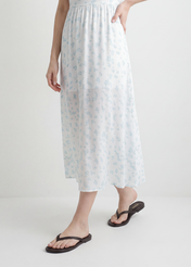 Women's dark brown leather flip-flops BUTYD-1271-1I(W26), side view of the product on the model's feet.