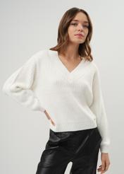 Cream V-neck sweater for women SWEDT-0162-12(Z23)-01