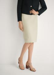 Beige women's leather sandals BUTYD-1178-1B(W26), front view of the product on the model's feet.