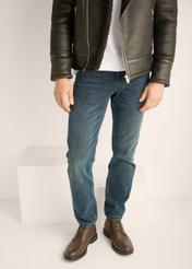 Men's dark brown ankle boots BUTYM-0516-1I(Z26) - front view of the product, on the model's feet, against a light background. Half-length silhouette visible.