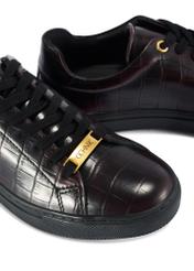 Women's leather shoes in burgundy color BUTYD-1188-09(Z25), close-up of the product detail, view on a white background.