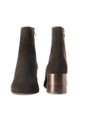 Brown suede high heel ankle boots BUTYD-1218-1I(Z26), front and back product view on white background.