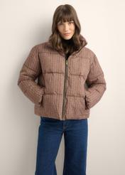 Women's short beige and brown jacket KURDT-0670-1P(Z26), front view of the product on the model. Half of the silhouette visible.