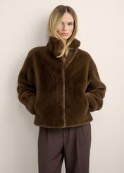 Women's short brown fur coat FUTDP-0078-1H(Z26), front view of the product on the model. Half of the silhouette visible.