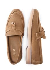 Beige leather women's moccasins BUTYD-1256-1B(W26), product view from above on white background.