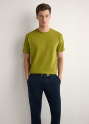 Men's olive T-shirt TSHMT-0120-8E(W26), front view of the product on the model. Half of the silhouette visible.