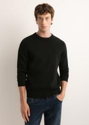 Black men's sweater SWEMT-0217-99(Z26), front product view on the model, on a light background.