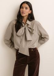 Women's plaid shirt with a tie detail (KOSDT-0195-1P(Z26)), front view on a model. Half-body shot.