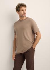 Men's silk-blend T-shirt TSHMT-0157-1K(Z26), front view of the product on the model. Half of the silhouette visible.